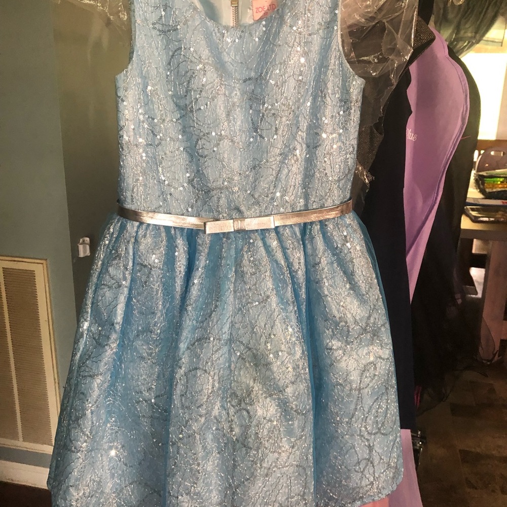 Zoe Ltd. Size 12 Light Blue and Silver Girls Dress